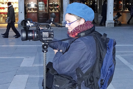 Ute Neumerkel auf dem Markusplatz